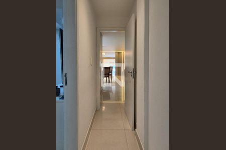 Apartamento à venda com 370m², 3 quartos e 4 vagas Apartamento à venda com 370m², 3 quartos e 4 vagasCorredor