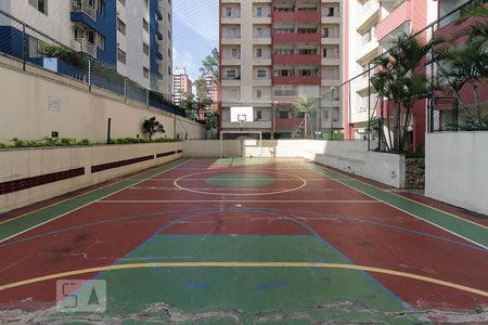 Apartamento à venda com 89m², 3 quartos e 1 vaga Apartamento à venda com 89m², 3 quartos e 1 vagaquadra