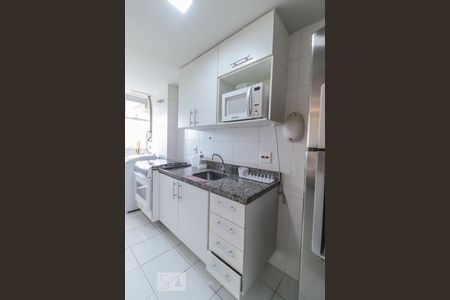 Apartamento à venda com 65m², 2 quartos e 1 vagaCozinha e Área de Serviço