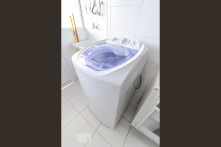 Apartamento à venda com 65m², 2 quartos e 1 vagaÁrea de Serviço