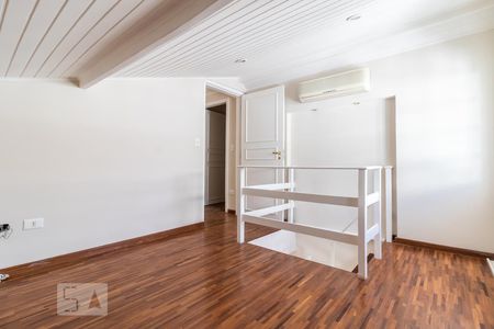 Casa de condomínio à venda com 340m², 4 quartos e 3 vagasSuíte 1