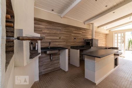 Casa de condomínio à venda com 340m², 4 quartos e 3 vagasEspaço Gourmet