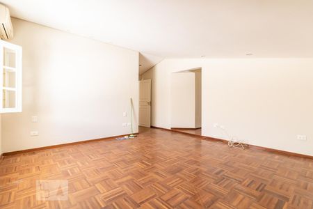 Casa de condomínio à venda com 340m², 4 quartos e 3 vagasSuíte 3