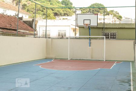 Apartamento à venda com 80m², 2 quartos e 1 vaga Apartamento à venda com 80m², 2 quartos e 1 vagaQuadra