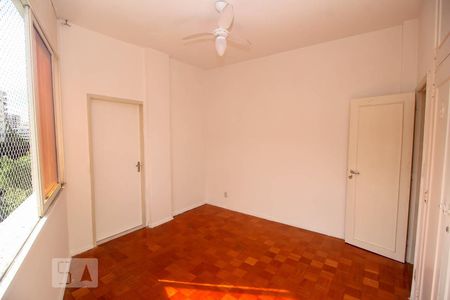 Apartamento à venda com 130m², 3 quartos e 1 vagaQuarto 3