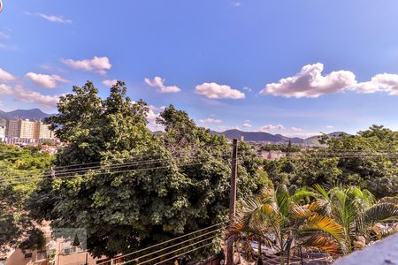 Apartamento à venda com 37m², 1 quarto e 4 vagas Apartamento à venda com 37m², 1 quarto e 4 vagasVista Área de Serviço