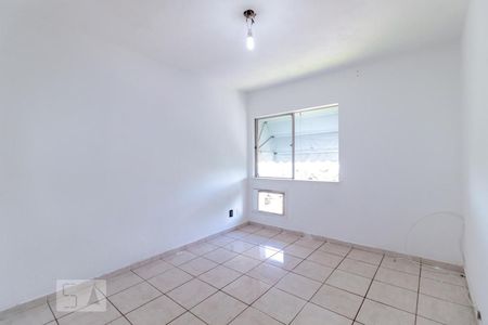 Apartamento à venda com 37m², 1 quarto e 4 vagas Apartamento à venda com 37m², 1 quarto e 4 vagasQuarto