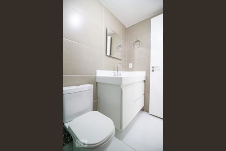 Apartamento à venda com 80m², 2 quartos e 1 vaga Apartamento à venda com 80m², 2 quartos e 1 vagaBanheiro Suite 2