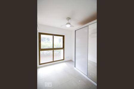 Apartamento à venda com 80m², 2 quartos e 1 vaga Apartamento à venda com 80m², 2 quartos e 1 vagaSuite 1