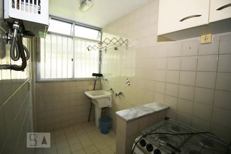 Apartamento à venda com 82m², 2 quartos e 1 vagaÁrea de Serviço