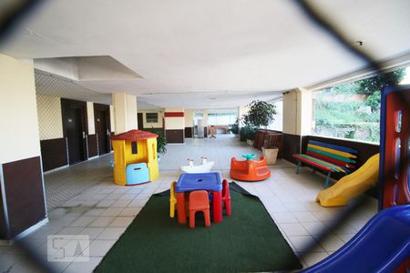 Apartamento à venda com 82m², 2 quartos e 1 vagaPlayground