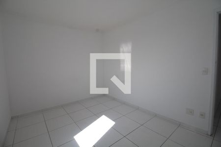 Suíte de apartamento para alugar com 2 quartos, 50m² em Vila Antonieta, São Paulo