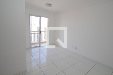 Sala de apartamento para alugar com 2 quartos, 50m² em Vila Antonieta, São Paulo