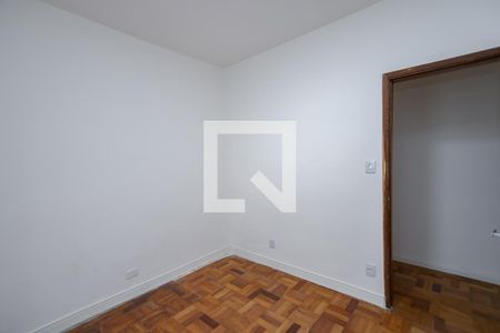 Casa à venda com 200m², 4 quartos e 2 vagasQuarto 2