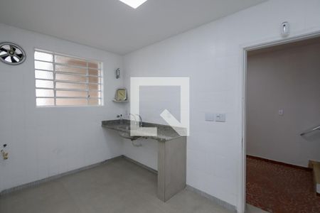 Casa à venda com 200m², 4 quartos e 2 vagasCozinha