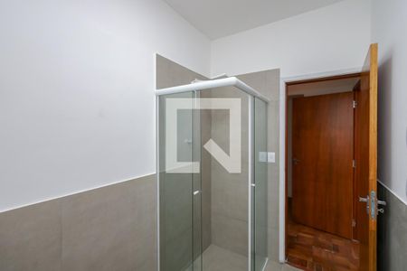 Casa à venda com 200m², 4 quartos e 2 vagasBanheiro