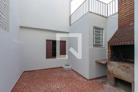 Casa à venda com 200m², 4 quartos e 2 vagasQuintal