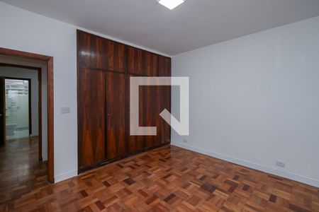 Casa à venda com 200m², 4 quartos e 2 vagasQuarto 1