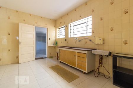 Casa à venda com 125m², 3 quartos e 2 vagasCozinha