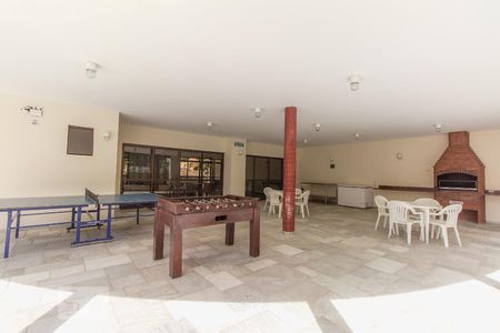 Apartamento à venda com 126m², 4 quartos e 3 vagas Apartamento à venda com 126m², 4 quartos e 3 vagasJogos e Churrasqueira