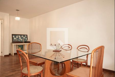 Sala de apartamento para alugar com 3 quartos, 200m² em Planalto Paulista, São Paulo