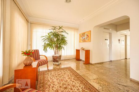 Apartamento à venda com 87m², 3 quartos e 2 vagas Apartamento à venda com 87m², 3 quartos e 2 vagasHall de eentrada