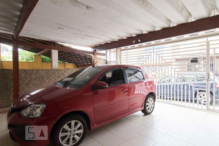 Casa à venda com 100m², 3 quartos e 2 vagasGaragem