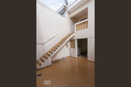 Casa à venda com 100m², 3 quartos e 2 vagasQuintal