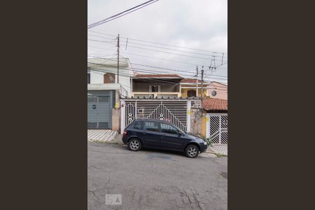 Casa à venda com 100m², 3 quartos e 2 vagasFachada