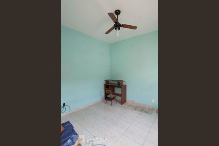 Casa à venda com 100m², 3 quartos e 2 vagasQuarto 3