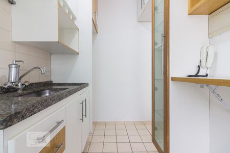 Apartamento à venda com 48m², 2 quartos e 1 vagaCozinha