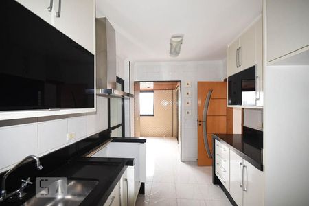 Apartamento à venda com 160m², 4 quartos e 4 vagas Apartamento à venda com 160m², 4 quartos e 4 vagasCozinha