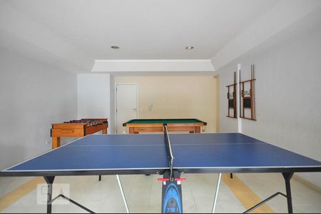 Apartamento à venda com 160m², 4 quartos e 4 vagas Apartamento à venda com 160m², 4 quartos e 4 vagasSalão de jogos