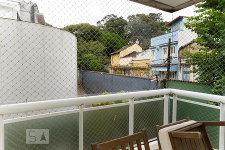 Apartamento à venda com 100m², 2 quartos e 1 vaga Apartamento à venda com 100m², 2 quartos e 1 vagaVaranda Quarto 2 (Suíte)