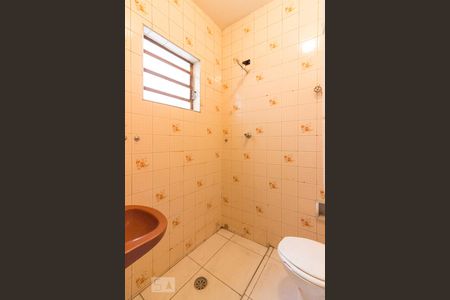 Banheiro de casa para alugar com 1 quarto, 24m² em Mandaqui, São Paulo