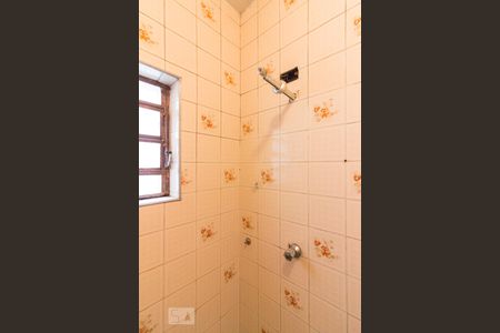 Banheiro de casa para alugar com 1 quarto, 24m² em Mandaqui, São Paulo