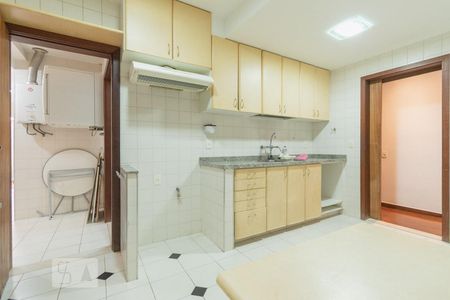 Apartamento à venda com 300m², 3 quartos e 1 vaga Apartamento à venda com 300m², 3 quartos e 1 vagaCozinha