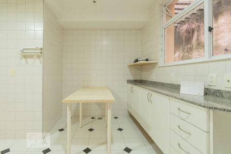 Apartamento à venda com 300m², 3 quartos e 1 vaga Apartamento à venda com 300m², 3 quartos e 1 vagaCozinha