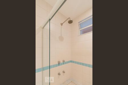 Apartamento à venda com 300m², 3 quartos e 1 vaga Apartamento à venda com 300m², 3 quartos e 1 vagaBanheiro