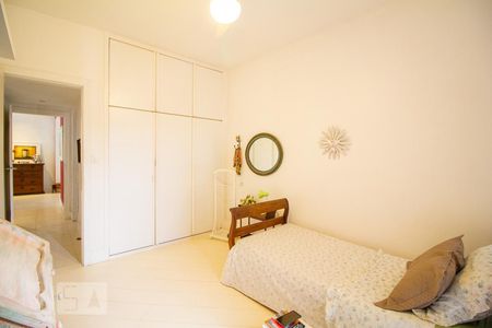 Apartamento à venda com 280m², 3 quartos e 2 vagasQuarto 2