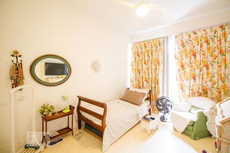 Apartamento à venda com 280m², 3 quartos e 2 vagasQuarto 2