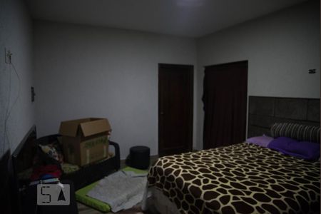 Casa à venda com 400m², 3 quartos e 2 vagas Casa à venda com 400m², 3 quartos e 2 vagasSuite 2