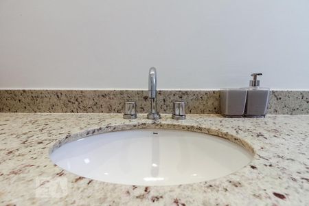 Apartamento à venda com 190m², 3 quartos e 3 vagas Apartamento à venda com 190m², 3 quartos e 3 vagasBanheiro Suíte 3