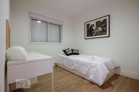 Apartamento à venda com 190m², 3 quartos e 3 vagas Apartamento à venda com 190m², 3 quartos e 3 vagasSuíte 2