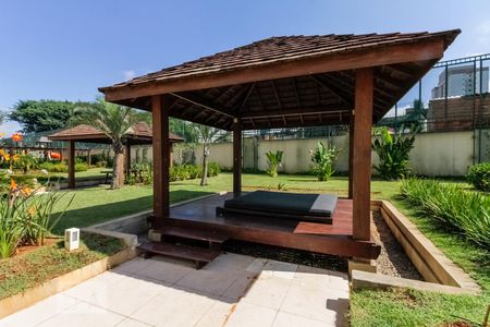 Apartamento à venda com 190m², 3 quartos e 3 vagas Apartamento à venda com 190m², 3 quartos e 3 vagasÁrea Externa