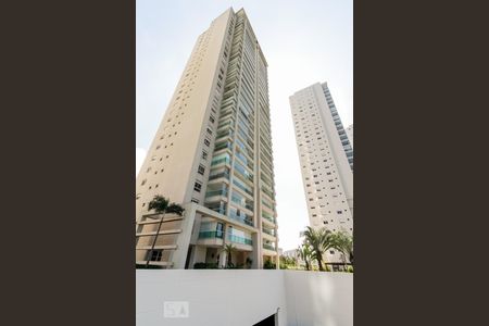 Apartamento à venda com 190m², 3 quartos e 3 vagas Apartamento à venda com 190m², 3 quartos e 3 vagasFachada