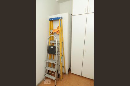 Apartamento à venda com 70m², 2 quartos e 1 vaga Apartamento à venda com 70m², 2 quartos e 1 vagaQuarto de Serviço