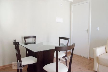 Sala de apartamento para alugar com 2 quartos, 53m² em Igara, Canoas
