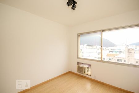 Apartamento à venda com 200m², 4 quartos e 4 vagas Apartamento à venda com 200m², 4 quartos e 4 vagasQuarto 3