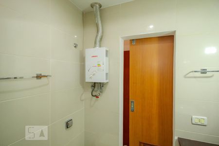 Apartamento à venda com 200m², 4 quartos e 4 vagas Apartamento à venda com 200m², 4 quartos e 4 vagasBanheiro - SUite